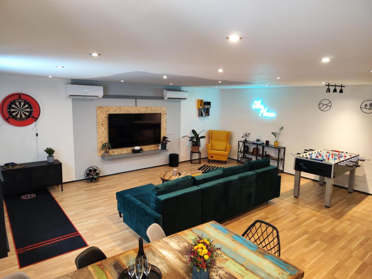 Apartment Vibe House